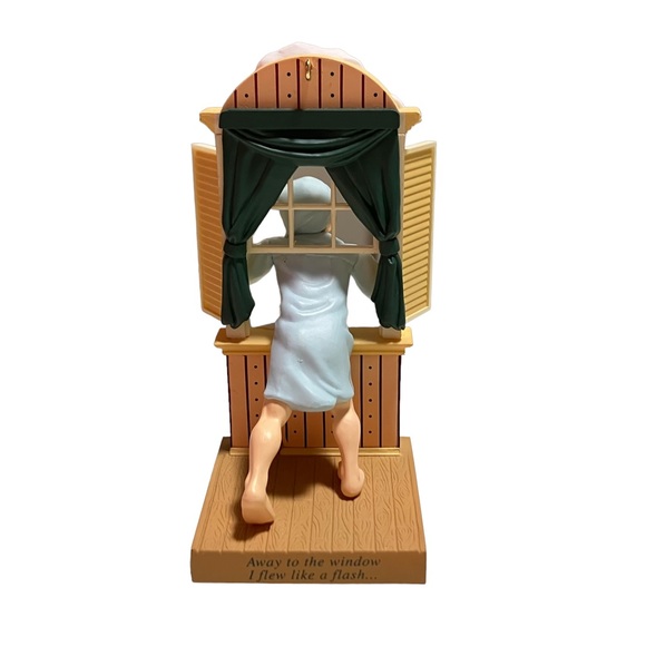 Hallmark Keepsake Christmas Ornament Collector's Club 1997 Away To The Window - Picture 5 of 8